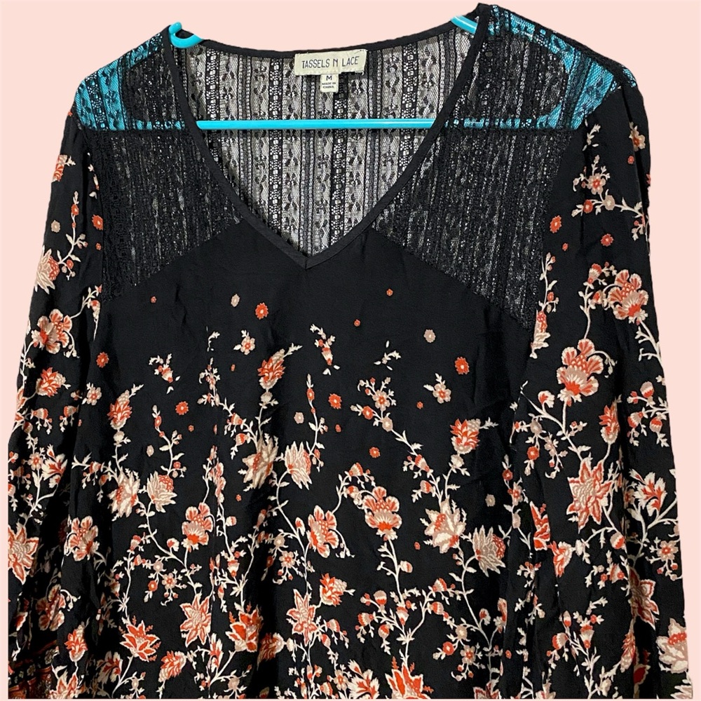 Tassels n Lace Black Floral 3/4 Sleeve Boho Tunic Top - Picture 3 of 5